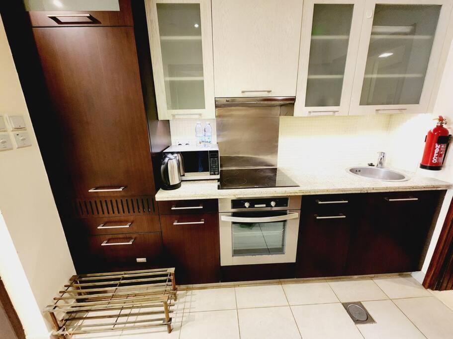 Stylish For Rent Close To Burj Khalifa At Downtowen *